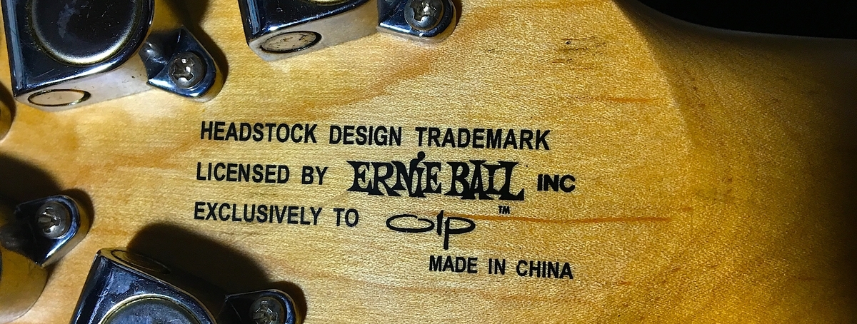 ちょっと珍しいギター、OLP ''MM-1FR''(一応動画もあります) - Nobuの