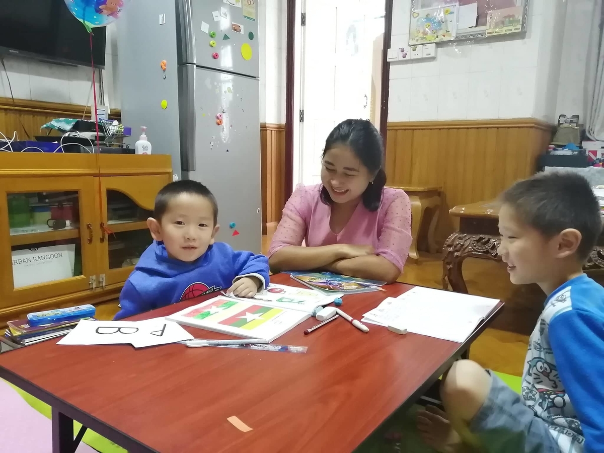 家庭教師と幼児