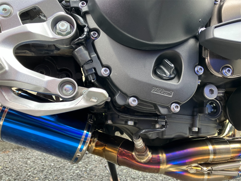 MT-09 マフラー交換 - バイクのある景色