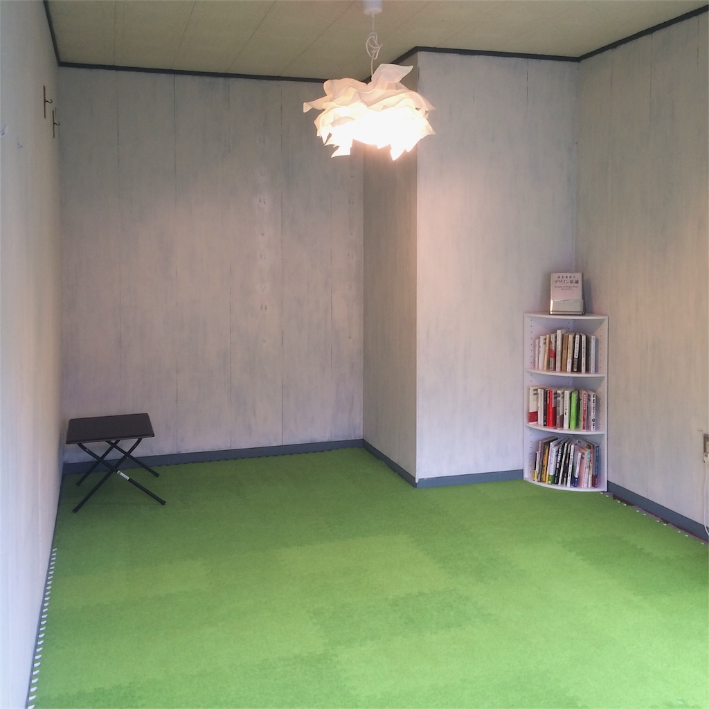 普通のありふれた部屋のイメージ