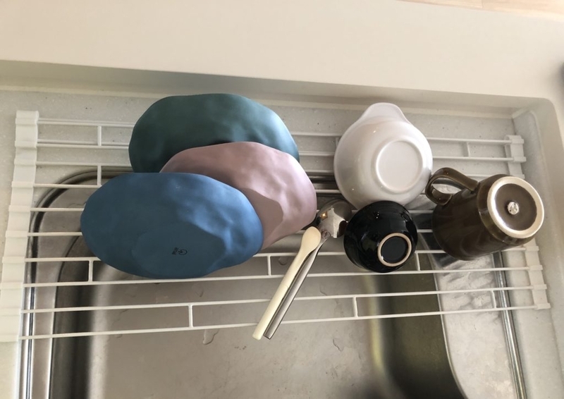 折り畳み水切りラックの日常使用例