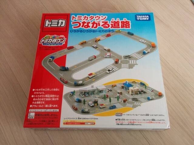 トミカタウン つながる道路のパッケージ写真