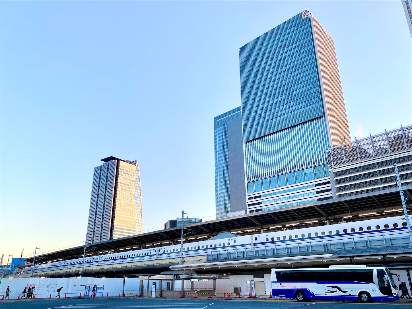 東名ハイウェイバス「新東名スーパーライナー」など完全紹介