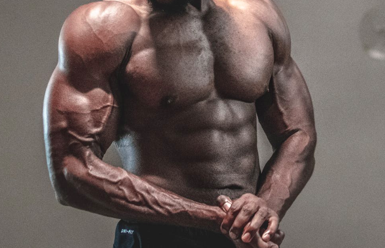 簡単 たった1分で腕周りの筋肉をつける万能筋トレ ニックのブログ