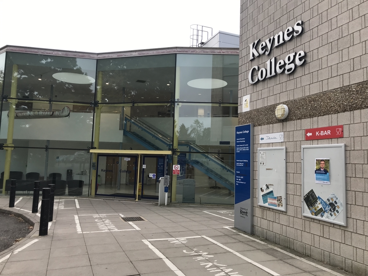 カンタベリーのケント大学 Cyber NINJA、只今参上