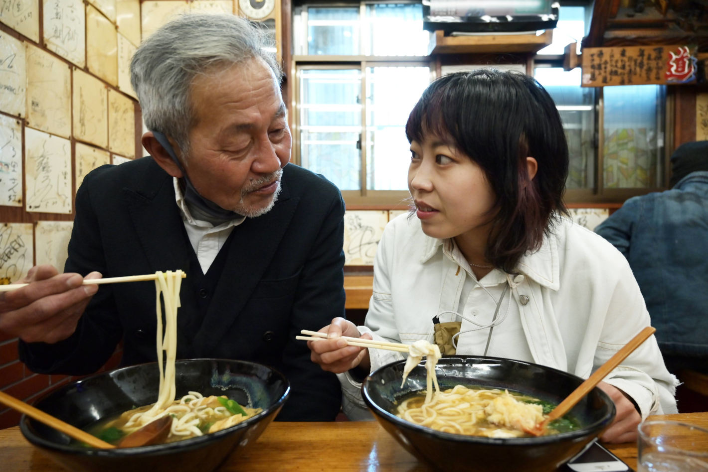 父とのデートが遺影撮影会になった話 Noteで話題の作家 島田彩さんのフォトエッセイ Nico Stop ニコストップ フォトライフスタイルwebマガジン