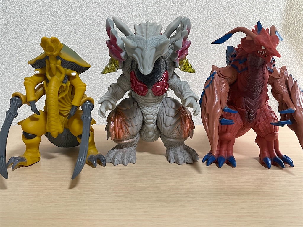 ウルトラ怪獣アドバンス ニジカガチ&アースガロンMod.2ユニット - 二代