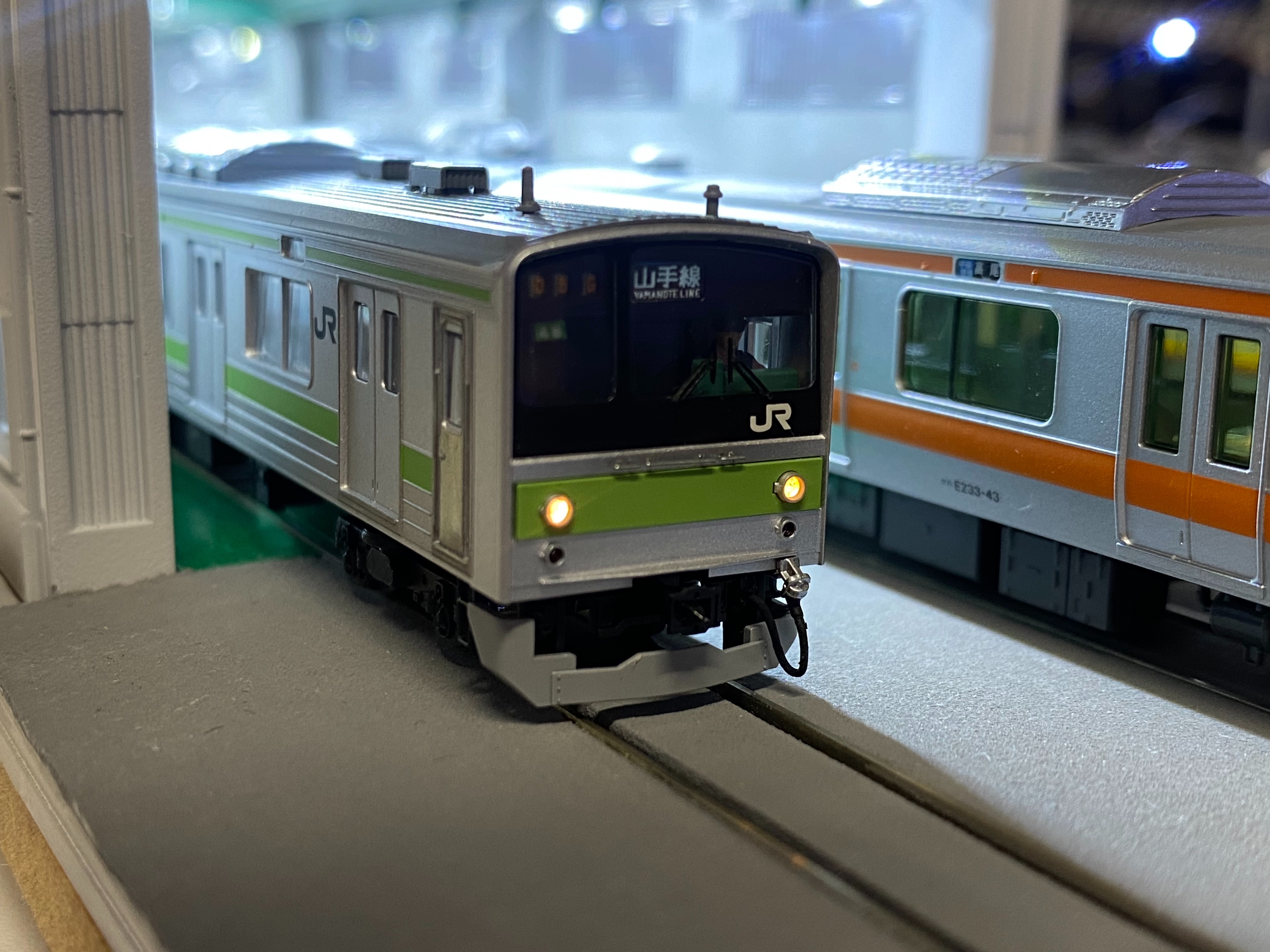 16番 Tabuchi Train Models 223系5500番台 キットをリメイクする①
