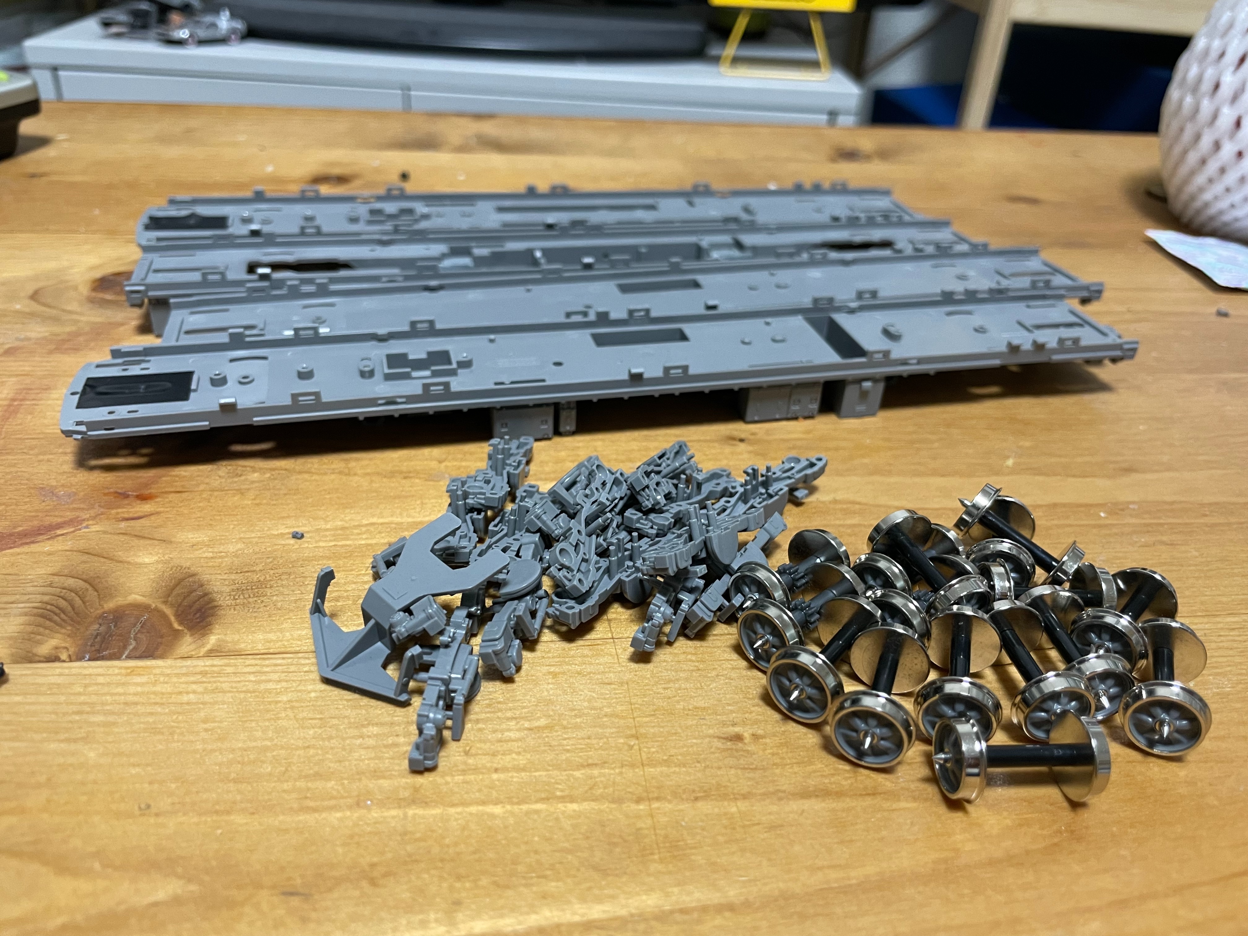 16番 TOMIX 223系2000番台から2500番台を製作する② - 逢田のブログ