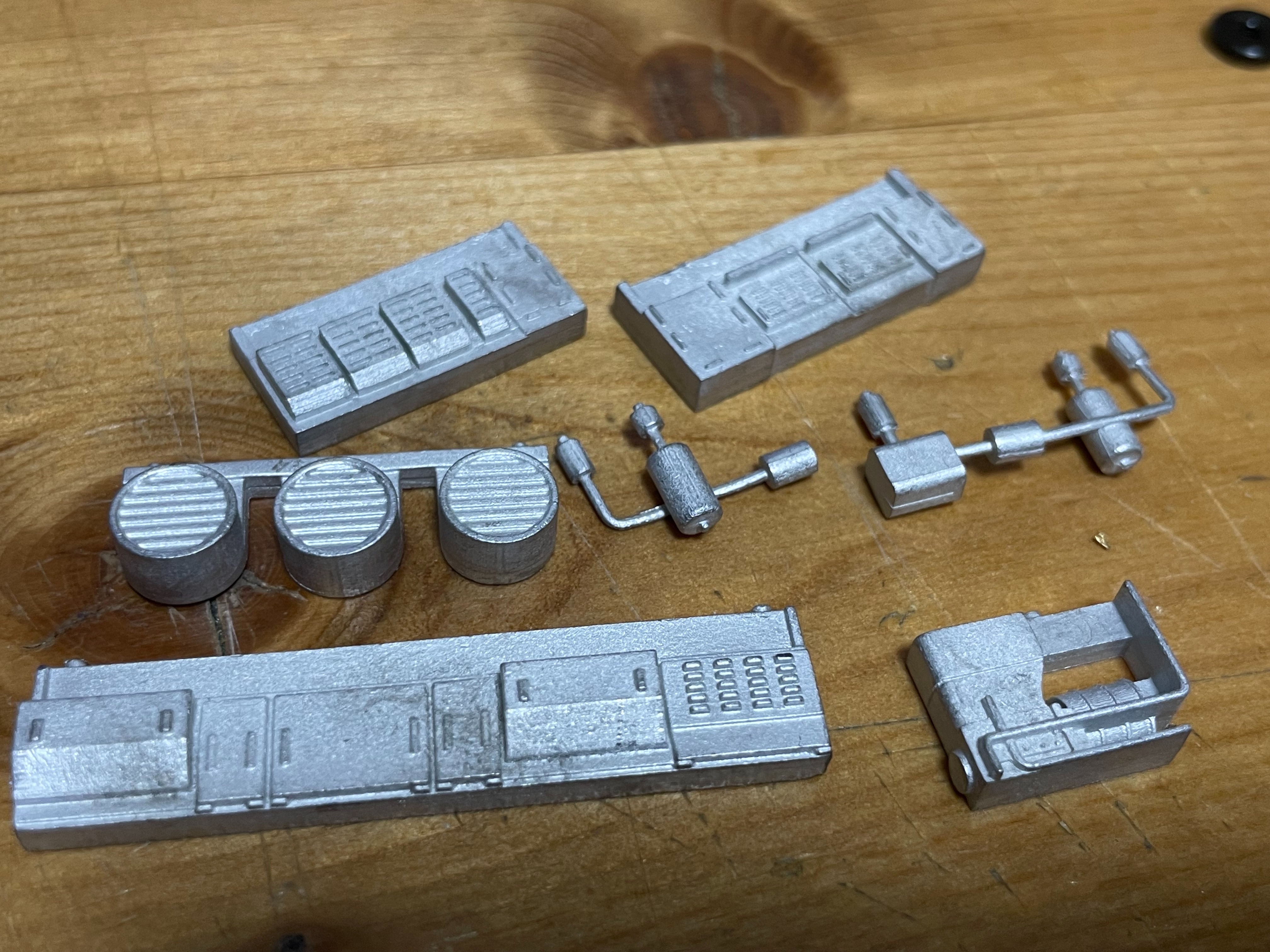 16番 マスターピース 都営地下鉄10-000形8次車キットを作る ④ - 逢田