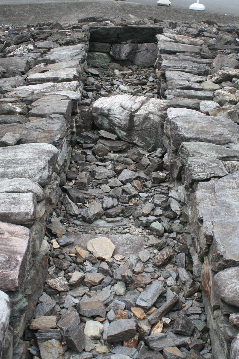 群馬県藤岡市近郊出土　後期旧石器時代　剥片石器　18点まとめて　C　R9313 群馬県藤岡市近郊出土 後期旧石器時代 剥片石器 18点まとめて C