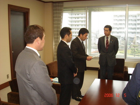 f:id:niigatachuetsu:20061205133139j:image f:id:niigatachuetsu:20061205133139j:image