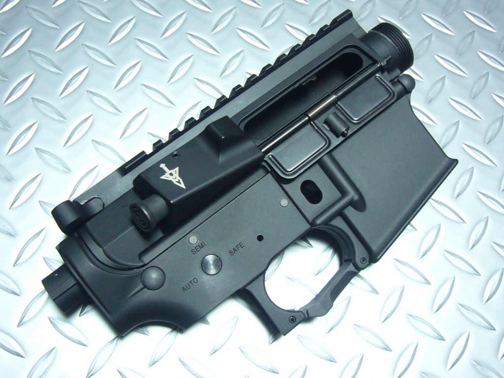 G&P製 電動ガンM4用 LMT メタルフレーム - Dサポート