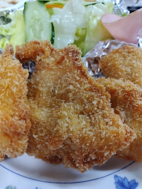 チキンカツ定食の写真