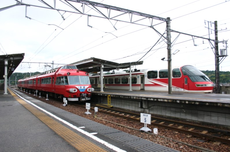 愛知県】<あの頃の鉄道風景> パノラマカーが最後の活躍をしてい