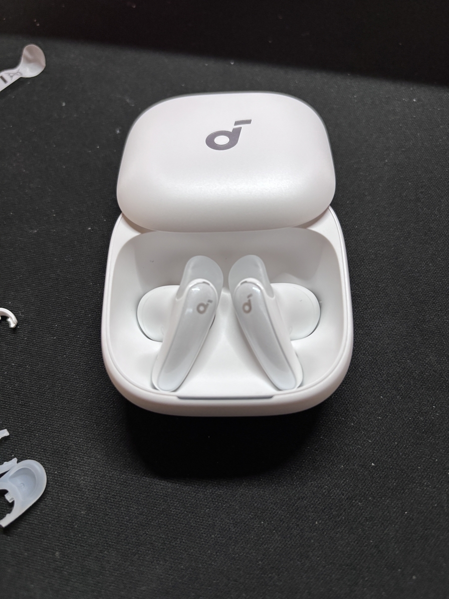 ガジェット紹介 Anker SoundCore Liberty buds！！ - nikubanareの日常