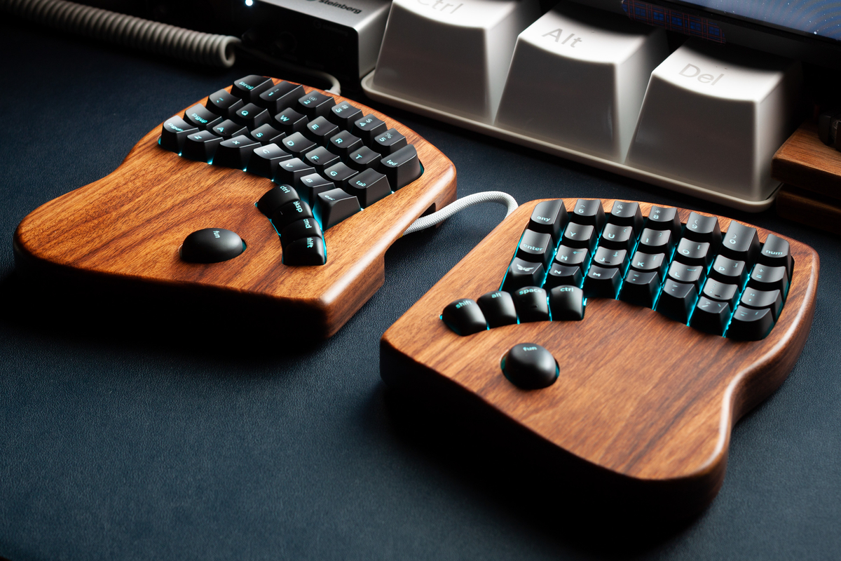 Keyboardio Model 100が届いた - にるぽっぽ