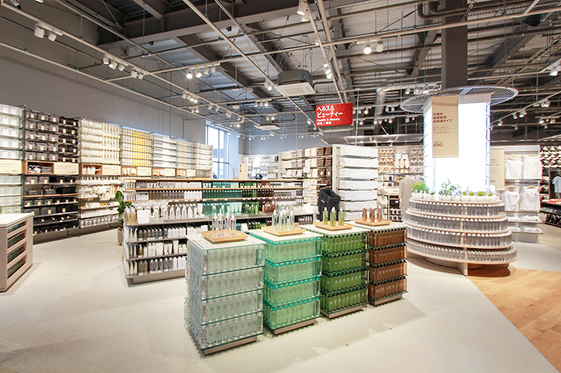 今年4月オープンの 無印良品 野々市明倫通り に潜入 北陸最大級の店内は見どころいっぱい 週末 金沢