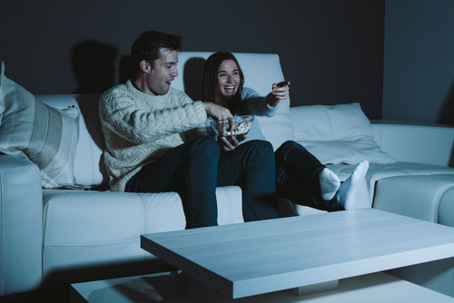 <img src=”movie.jpg” alt=”rainyday movie”>