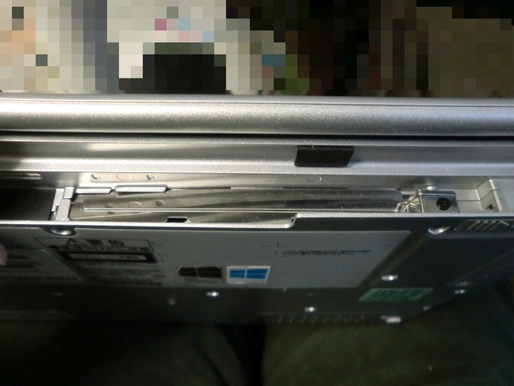 Let's note】分解、液晶・標準メモリ、SSD交換メモ写真付き【CF-SX3