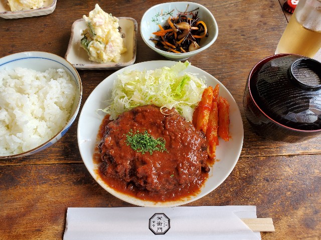 煮込みハンバーグ定食 常衛門食堂 岡弁 岡山の弁護士 ブログ