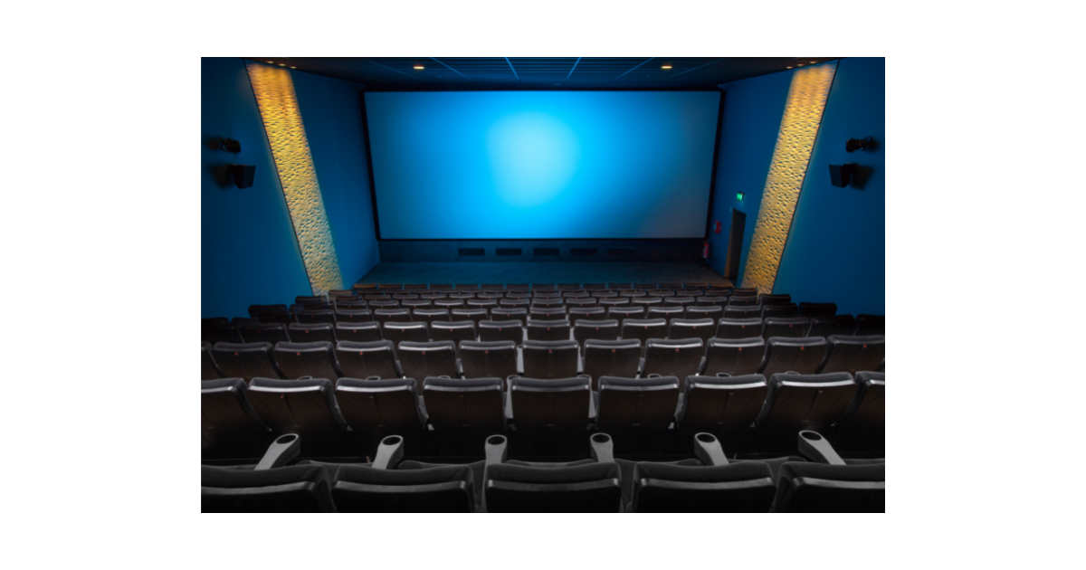映画を一番前の席で見てみた 最前列のメリット デメリット ニシキラバシのブログ 映画を一番前の席で見てみた 最前列のメリット デメリット ニシキラバシのブログ