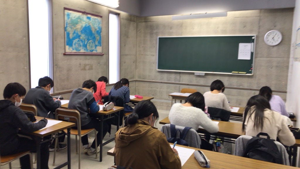 f:id:nishikiwa-classroom:20200307091641j:plain f:id:nishikiwa-classroom:20200307091641j:plain