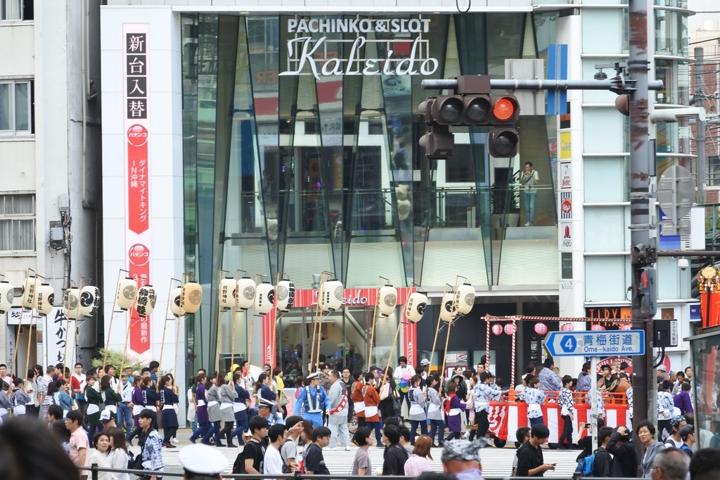 熊野神社例大祭2018年9月16日、新宿駅西口・大ガード周辺