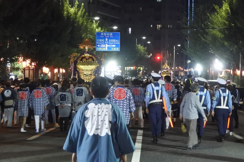 熊野神社例大祭（新宿）2018、熊野神社前での式典