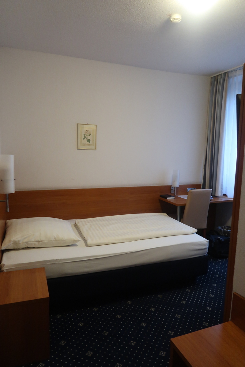 f:id:nishiuraexp:20190512203706j:plain f:id:nishiuraexp:20190512203706j:plain