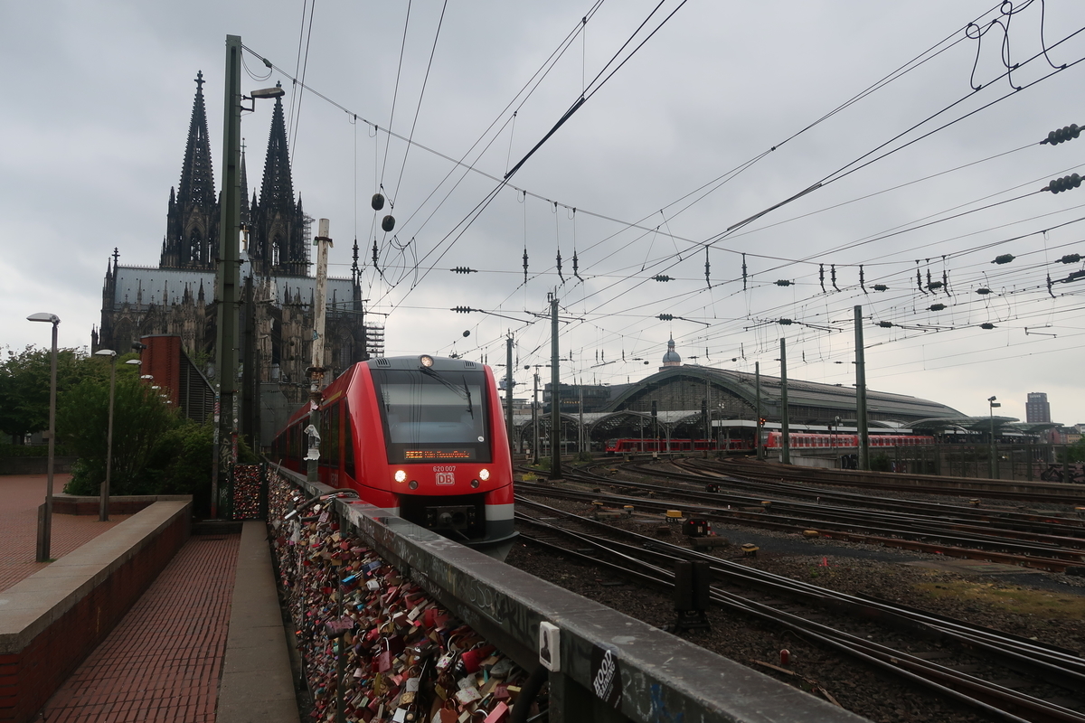 f:id:nishiuraexp:20190512205457j:plain f:id:nishiuraexp:20190512205457j:plain