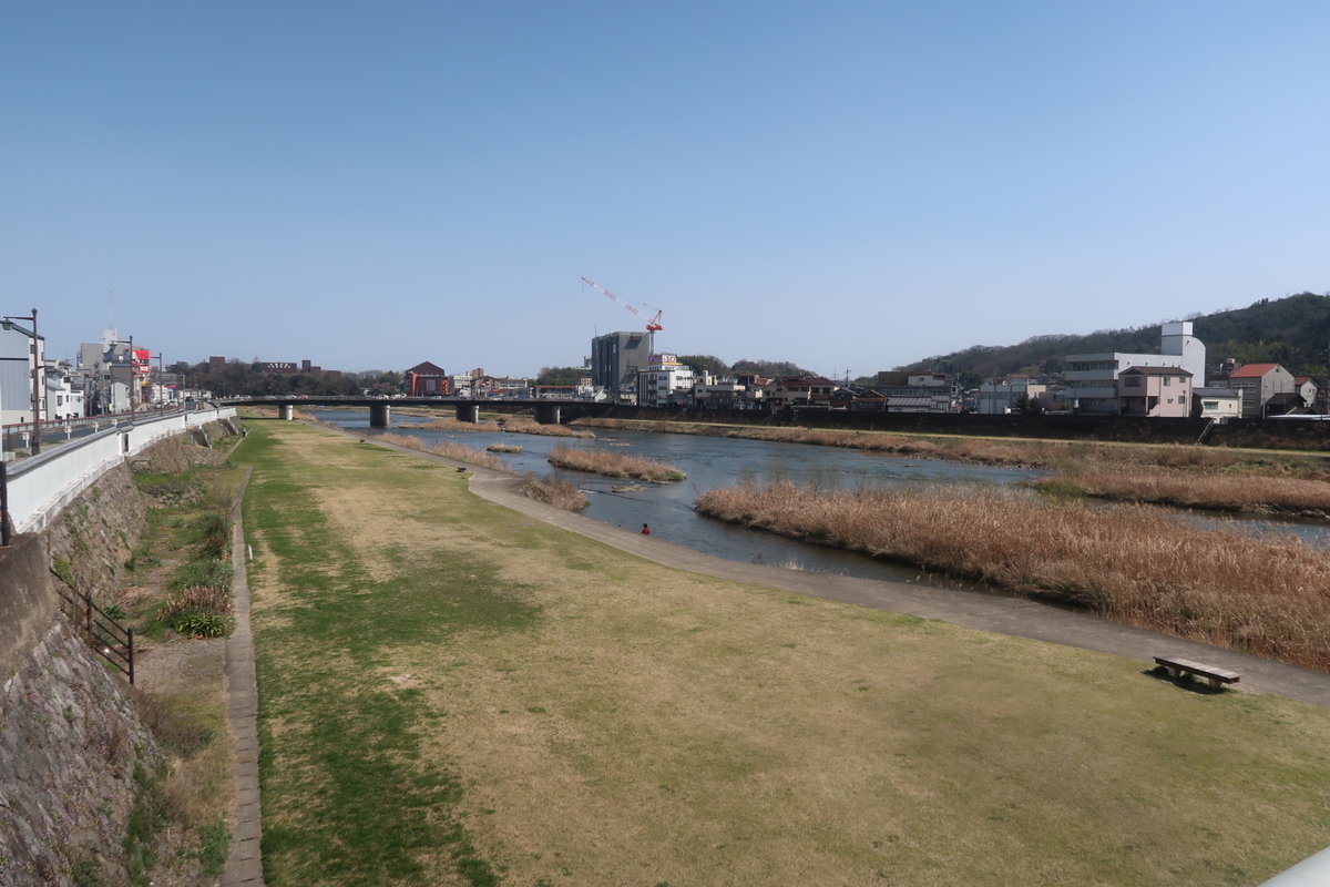 f:id:nishiuraexp:20200328232555j:plain f:id:nishiuraexp:20200328232555j:plain