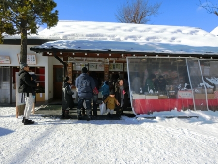 平成29年末の西野神社授与所 全景