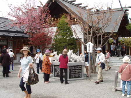 西野神社創祀120年記念碑