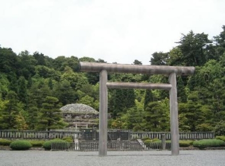 武藏野陵(昭和天皇陵)