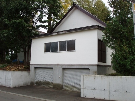 西野神社神楽殿（裏）