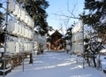 西野神社の拝殿と奉納提灯（平成30年末）