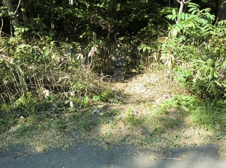 西野神社遙拝所としての機能を持っていた祠