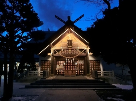令和元年12月 西野神社境内のライトアップ