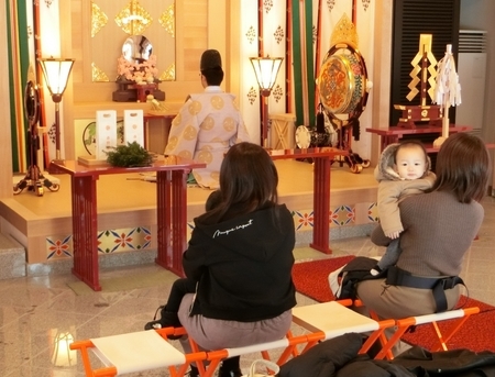 西野神社儀式殿での新年祈祷