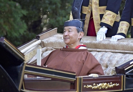 天皇陛下(親閲の儀)