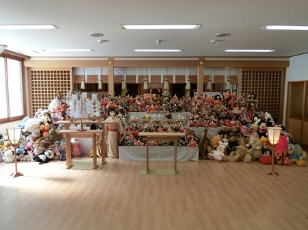 令和2年3月 西野神社人形供養祭 祭壇全景