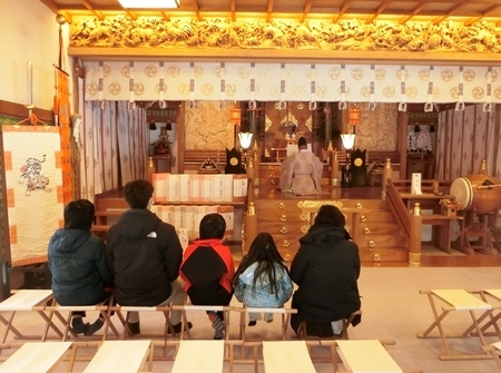 西野神社社殿での御祈祷