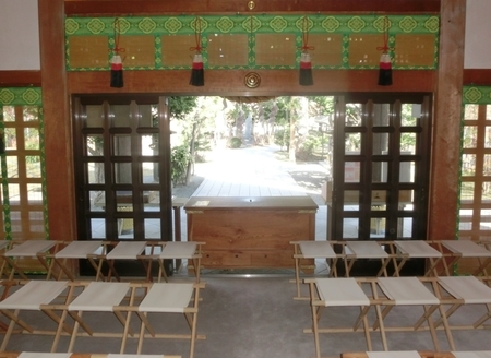 西野神社 拝殿内