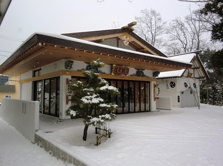 令和2年末の西野神社 儀式殿