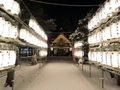 令和２年末の西野神社　参道と奉納提灯