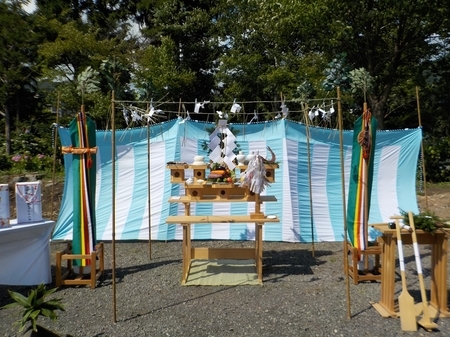 令和３年８月　西野神社参集殿 地鎮祭準備