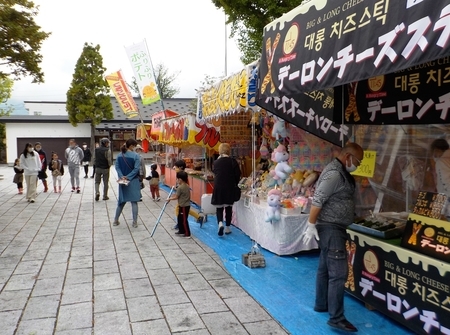 令和4年5月　西野神社での露店営業