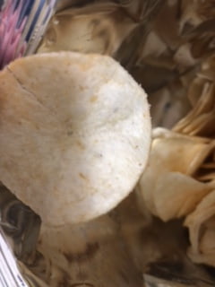 化学調味料不使用のポテトチップス　コンソメ味3