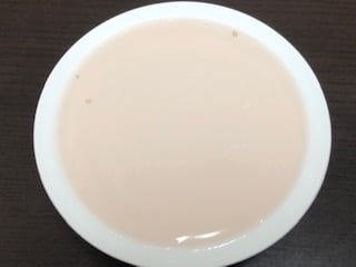 ロルフの「レアチーズケーキ（ストロベリー）」